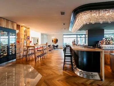 Arcotel Nike 4*