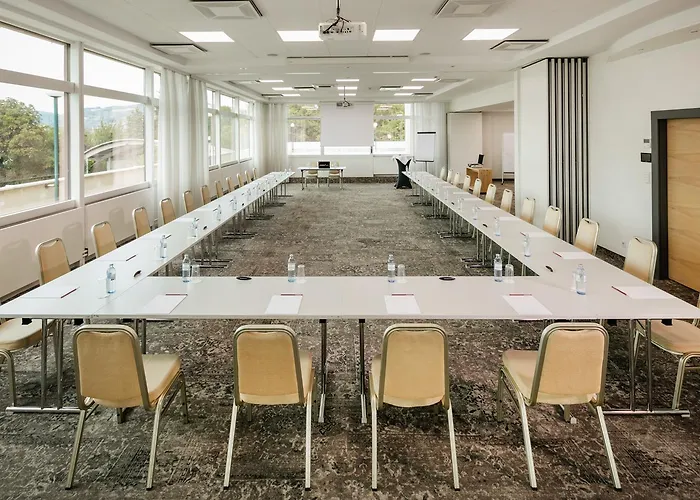 Arcotel Nike فندق