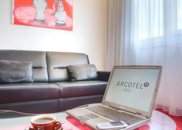 Hotell Arcotel Nike 4*